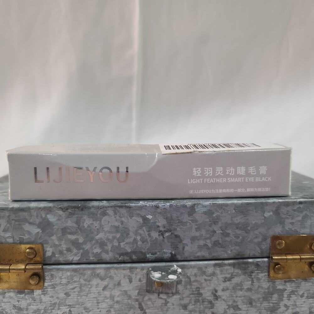 LIJIEYOU Light Feather Smart Eye Black Mascara Makeup Cosmetic Exp 1/27